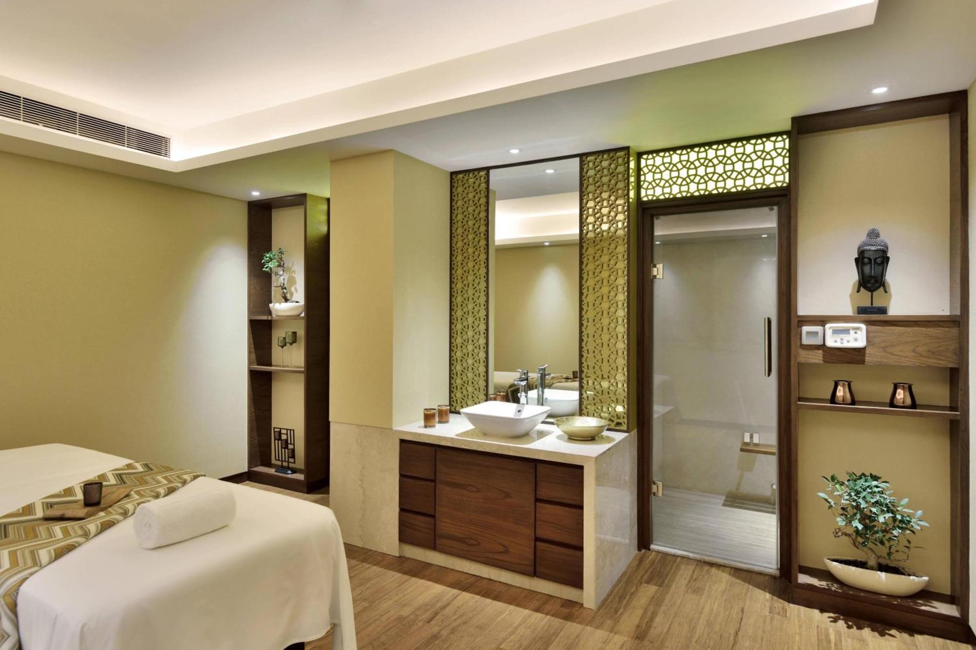คอร์ตยาร์ด ไรยปุระ Hotel Raipur  ภายนอก รูปภาพ